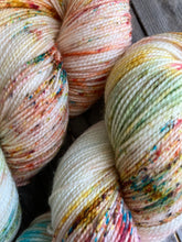 Load image into Gallery viewer, Faye