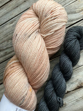 Load image into Gallery viewer, Sock Set with patterns - Sid & Theo