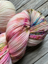 Load image into Gallery viewer, Dottie