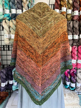 Load image into Gallery viewer, Fall Collection Mini Skeins - Pattern included