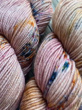 Load image into Gallery viewer, Carrie